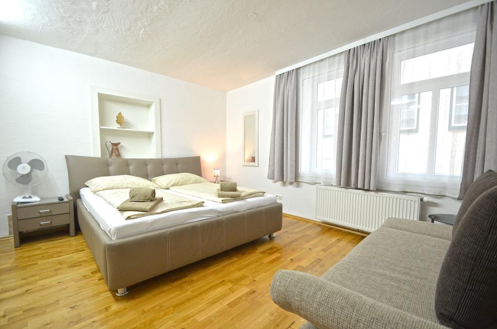 Apartment Zeller Lake & City Centre Zell am See Room photo