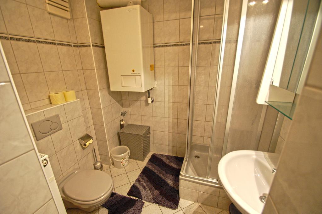 Apartment Zeller Lake & City Centre Zell am See Room photo